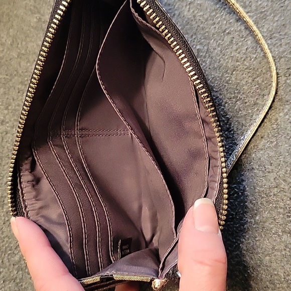 Coach Poppy black fabric w/silver metallic trim & strap, zip closure - Picture 7 of 8